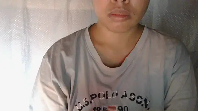 Snapshot of ChubbyButty chatting on 12.02.25 ChubbyButty online show from 12.02.25