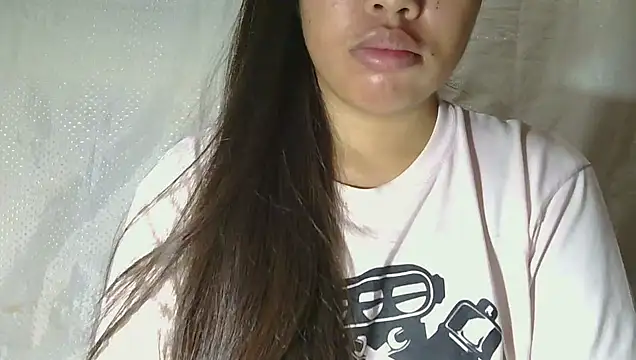 Snapshot of ChubbyButty chatting on 12.16.25 ChubbyButty online show from 12.16.25