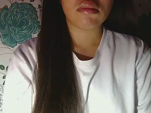 Snapshot of ChubbyButty chatting on 12.21.25 ChubbyButty online show from 12.21.25