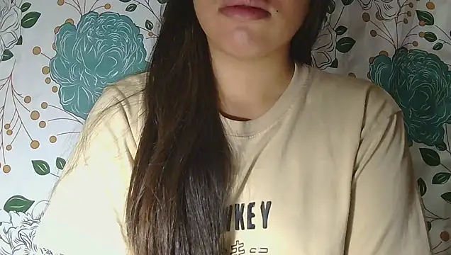 Snapshot of ChubbyButty chatting on 12.22.25 ChubbyButty online show from 12.22.25