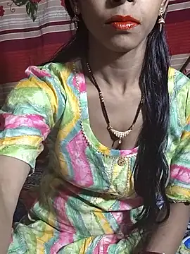 Snapshot of Itz_Aisha__ chatting on 11.18.25 Itz Aisha online show from 11.18.25