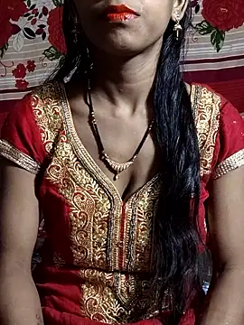 Snapshot of Itz_Aisha__ chatting on 11.21.25 Itz Aisha online show from 11.21.25