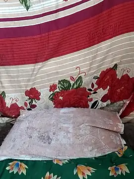 Snapshot of Itz_Aisha__ chatting on 04.01.26 Itz Aisha online show from 04.01.26