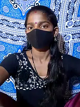 Itz Aisha   online show from 05.13.26