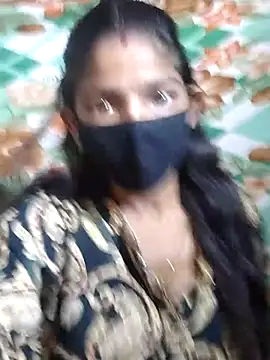 Itz Aisha   online show from 07.04.26