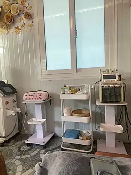 Phale2x online show from 11.25.25