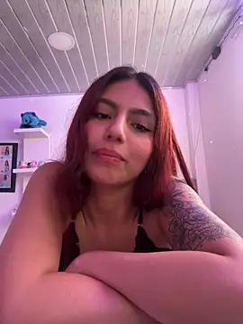 Emilyy-teen online show from 10.29.25