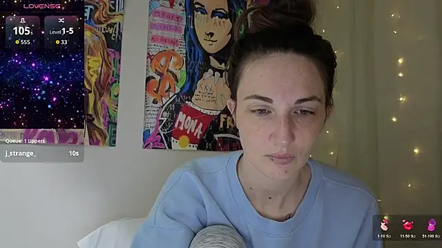 Snapshot of mistressaurora chatting on 12.03.25 mistressaurora online show from 12.03.25