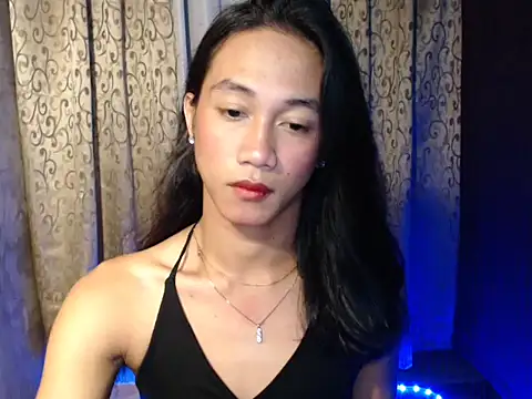 taylaxuxu online show from 12.13.25