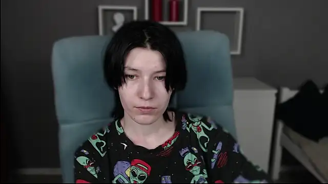 Snapshot of guitarandangell chatting on 07.01.26 guitarandangell online show from 07.01.26