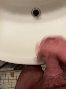 Snapshot of Ing-O2 chatting on 11.01.25 Ing-O2 online show from 11.01.25