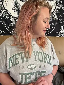 Snapshot of Onlymiasophie chatting on 03.09.26 Onlymiasophie online show from 03.09.26