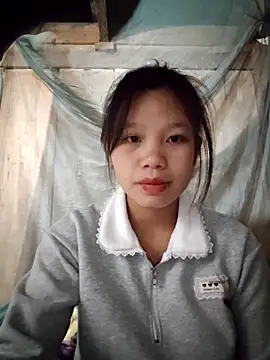 linh-miu99 online show from 02.25.26