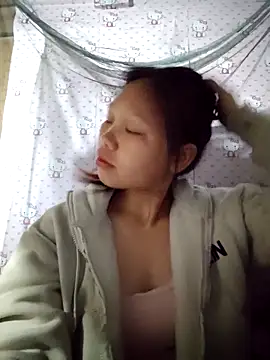 linh-miu99 online show from 03.20.26