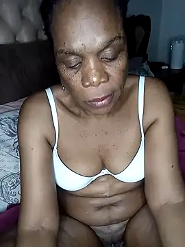 Hotcougar online show from 10.30.25