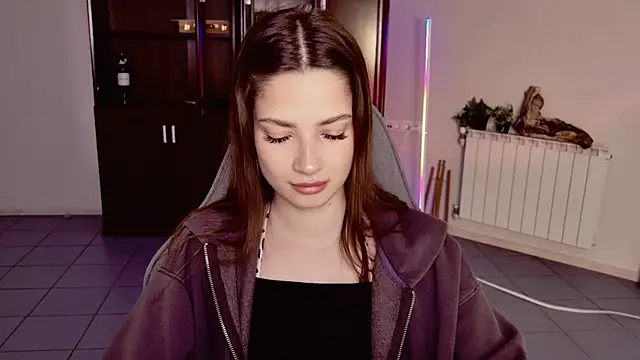 Snapshot of KiraVair chatting on 01.13.26 KiraVair online show from 01.13.26