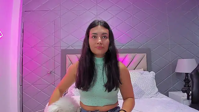 ViolettRouse online show from 12.15.25