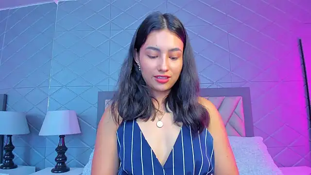 ViolettRouse online show from 02.11.26