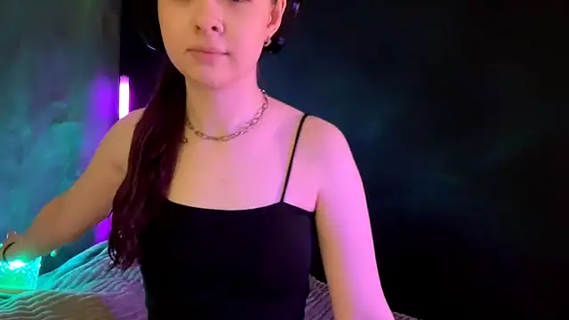 FloralAtoll online show from 10.19.25