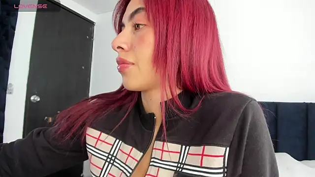 melanie roux   online show from 04.27.26