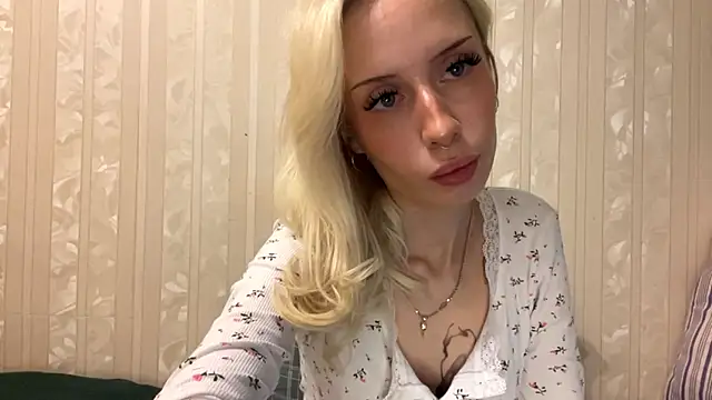 Twist drip blonde online show from 10.27.25