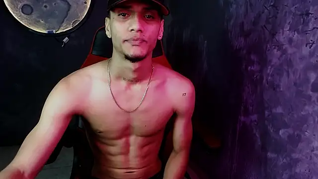 Snapshot of jaxonblack chatting on 02.16.26 jaxonblack online show from 02.16.26