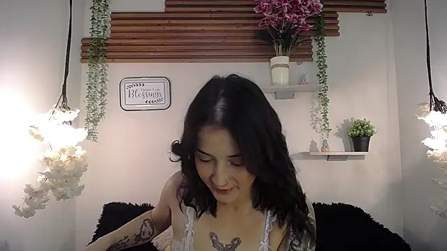 Emma sweet hot online show from 02.20.26