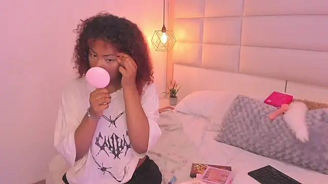 Snapshot of Sofia_clk chatting on 01.08.26 Sofia clk online show from 01.08.26