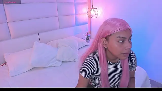 Snapshot of Sofia_clk chatting on 03.12.26 Sofia clk online show from 03.12.26