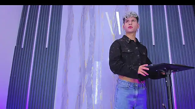 Hot guys sex3 online show from 10.22.25