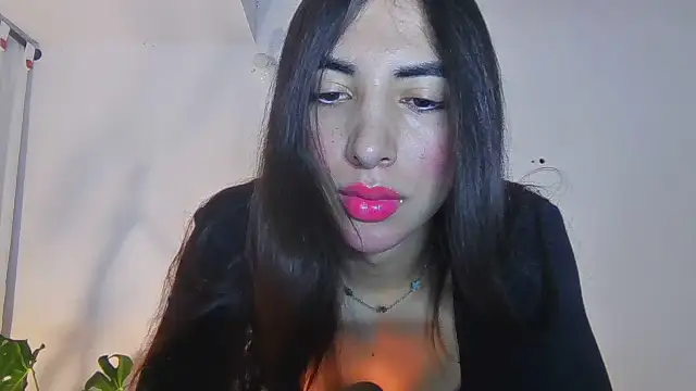 valeriahornier online show from 07.08.26