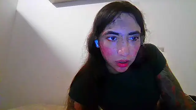 valeriahornier online show from 07.22.26