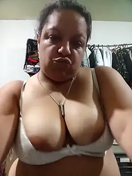 Alondrabb80 online show from 11.05.25