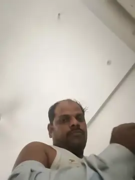 Snapshot of RNlov chatting on 11.07.25 RNlov online show from 11.07.25