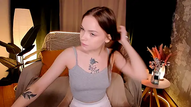 MelissaBell  online show from 11.17.25