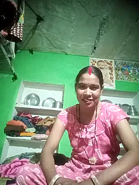 Snapshot of NEXIQRAN chatting on 10.21.25 NEXIQRAN online show from 10.21.25