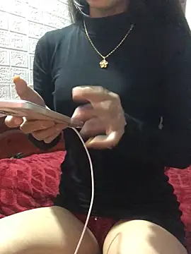 Kylie beem online show from 11.17.25