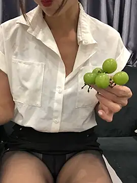 Kylie beem online show from 07.17.26