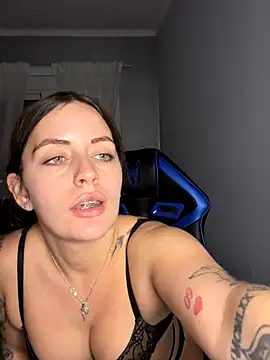 Snapshot of jubsex chatting on 11.19.25 jubsex online show from 11.19.25