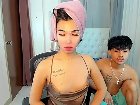 Snapshot of hardcocktwink chatting on 11.14.25 hardcocktwink online show from 11.14.25