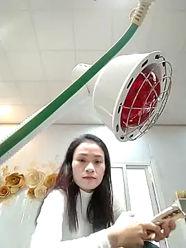 Miube2k online show from 11.04.25