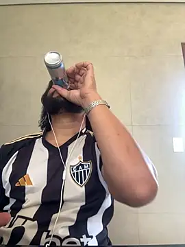 LoboCachorro online show from 11.21.25