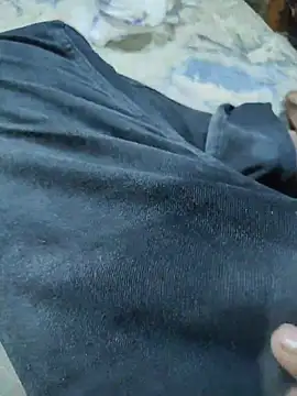 Snapshot of enough_sexy chatting on 02.18.26 enough sexy online show from 02.18.26