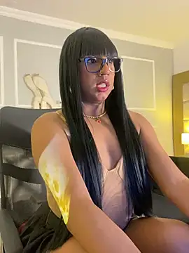 IsabellaDarrell ts online show from 03.10.26