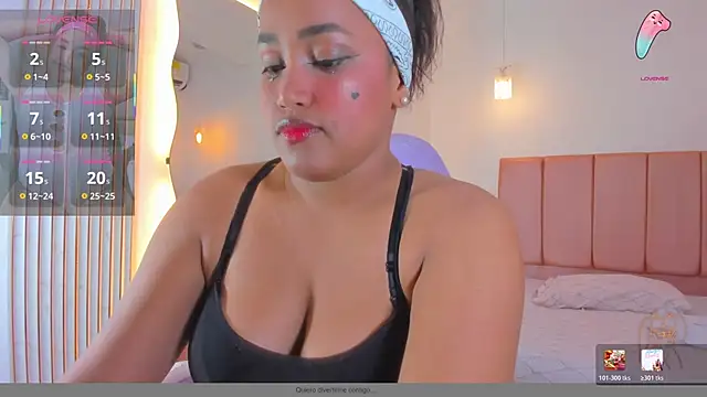 Snapshot of NahomiWalker_ chatting on 01.13.26 NahomiWalker online show from 01.13.26