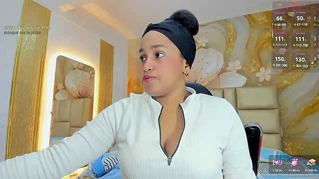 NahomiWalker  online show from 03.11.26