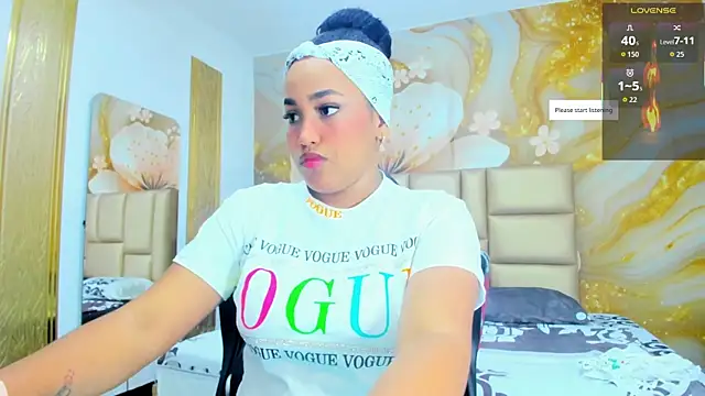 NahomiWalker  online show from 04.02.26