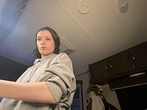 Snapshot of Thedeepwebcutie chatting on 02.13.26 Thedeepwebcutie online show from 02.13.26