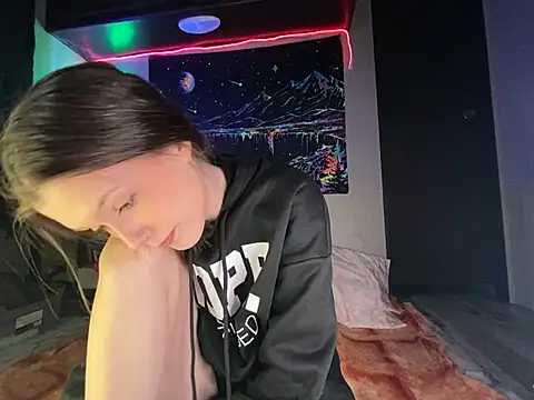 Snapshot of Thedeepwebcutie chatting on 02.28.26 Thedeepwebcutie online show from 02.28.26