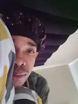 Snapshot of AlgeeBoksburg chatting on 03.15.26 AlgeeBoksburg online show from 03.15.26